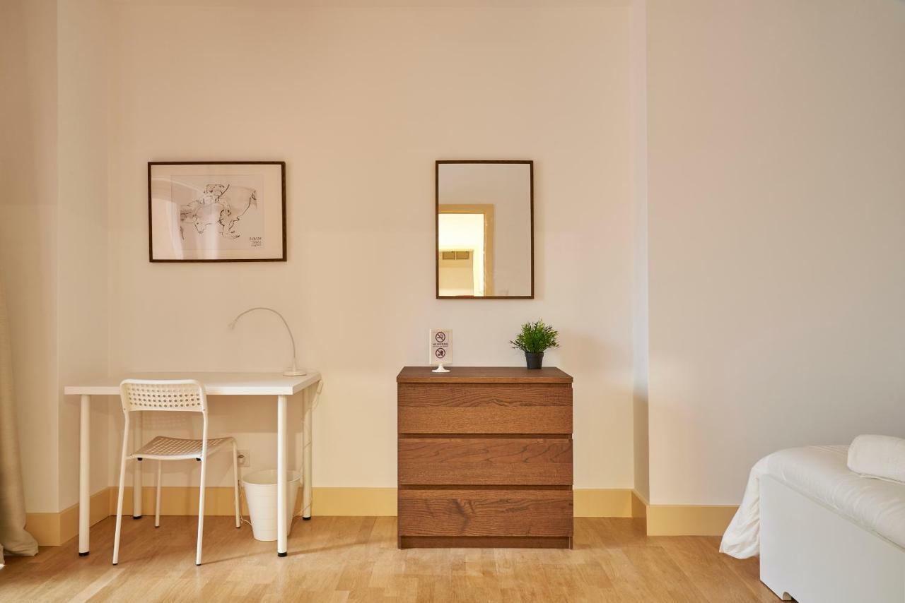 Campo Pequeno Avenida Hotel Lisboa Værelse billede